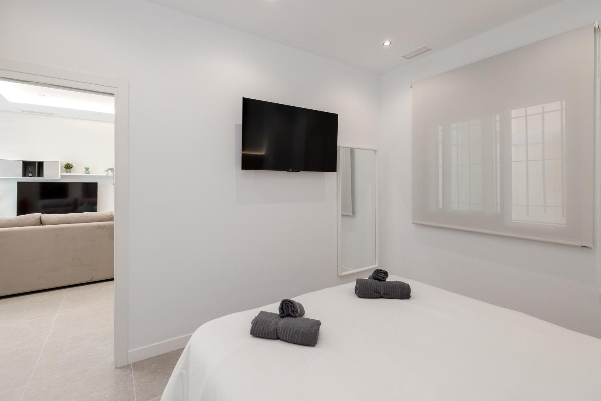 Apartamentos Turisticos Playa Marinsa Торе дел Мар Екстериор снимка