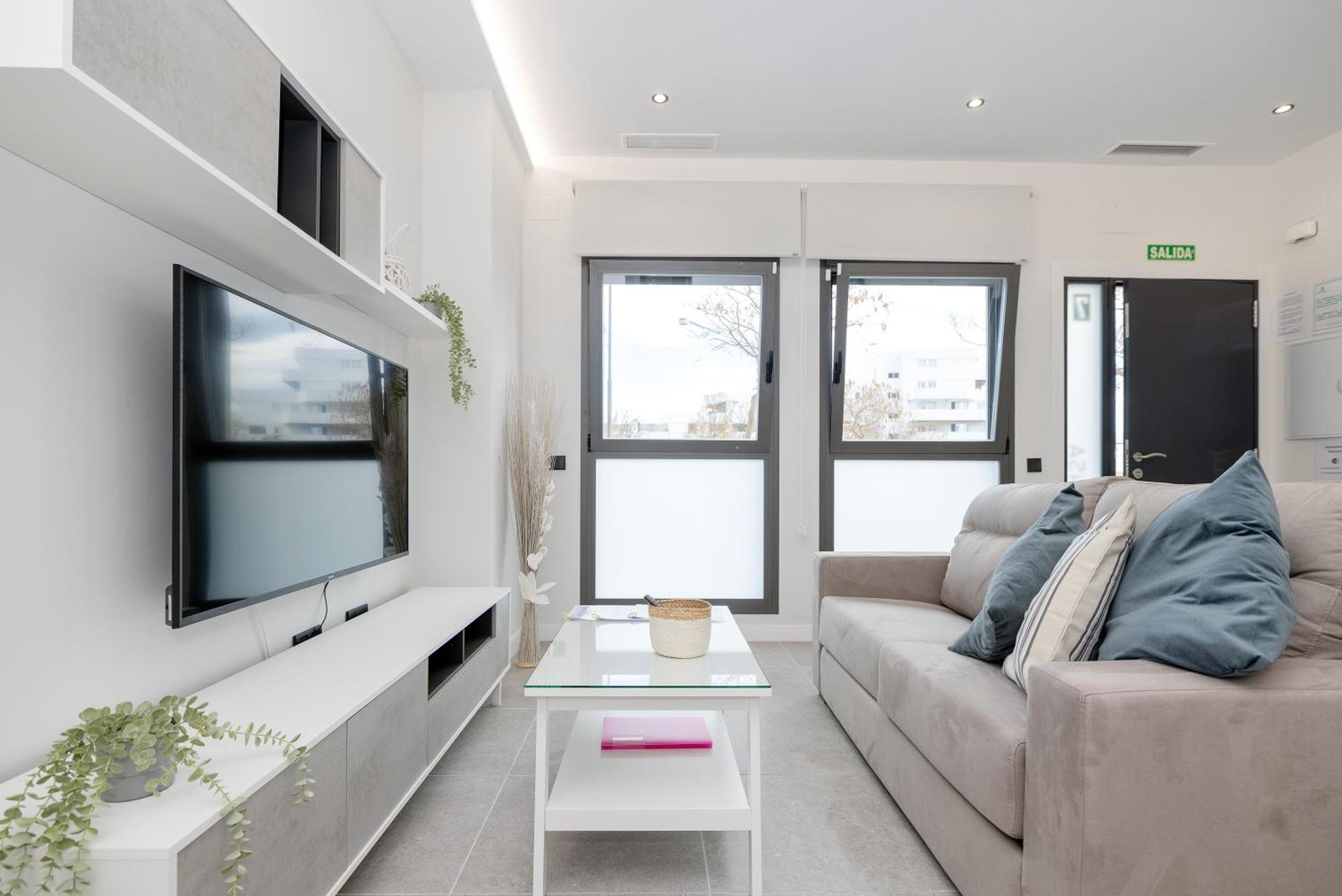 Apartamentos Turisticos Playa Marinsa Торе дел Мар Екстериор снимка