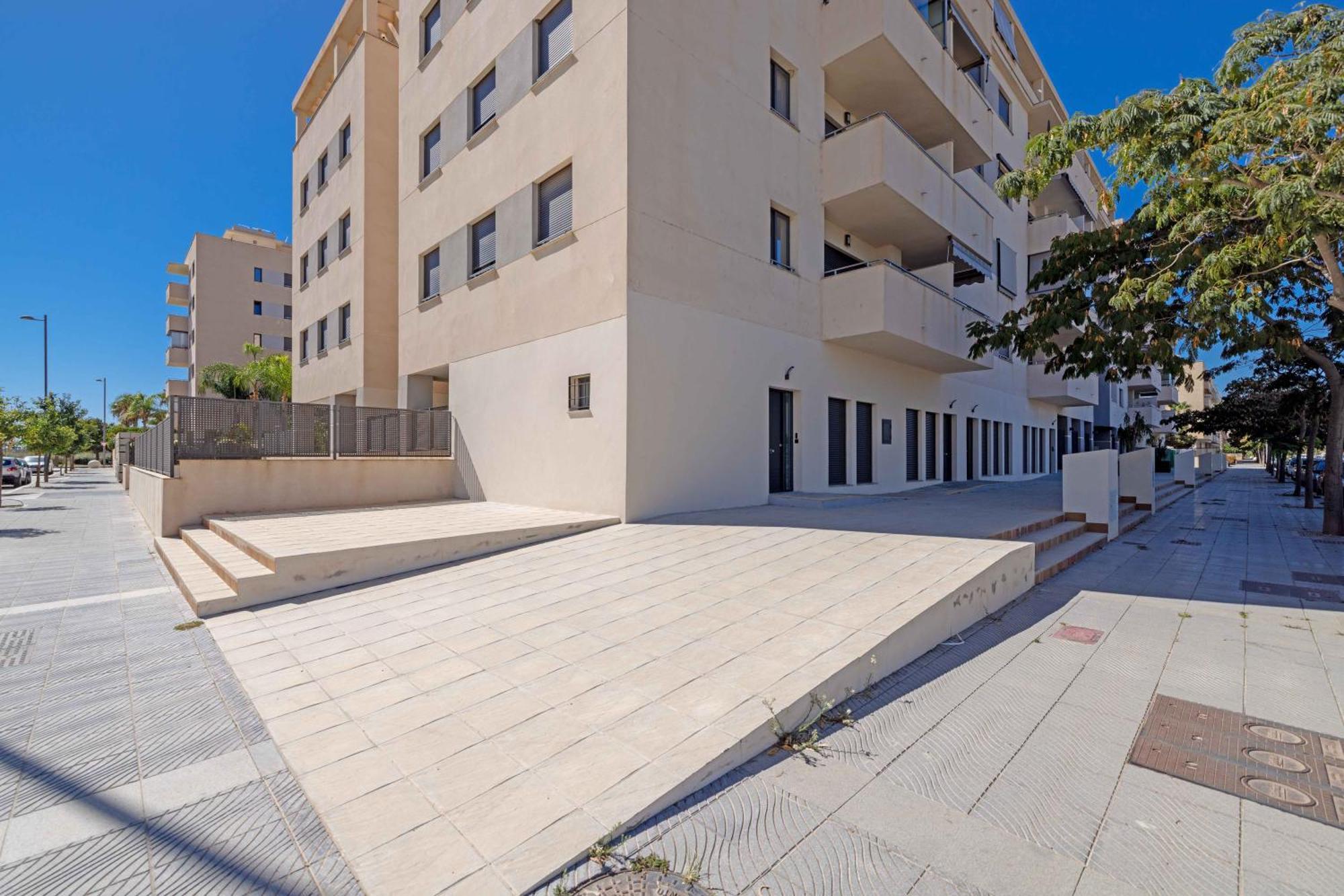 Apartamentos Turisticos Playa Marinsa Торе дел Мар Екстериор снимка