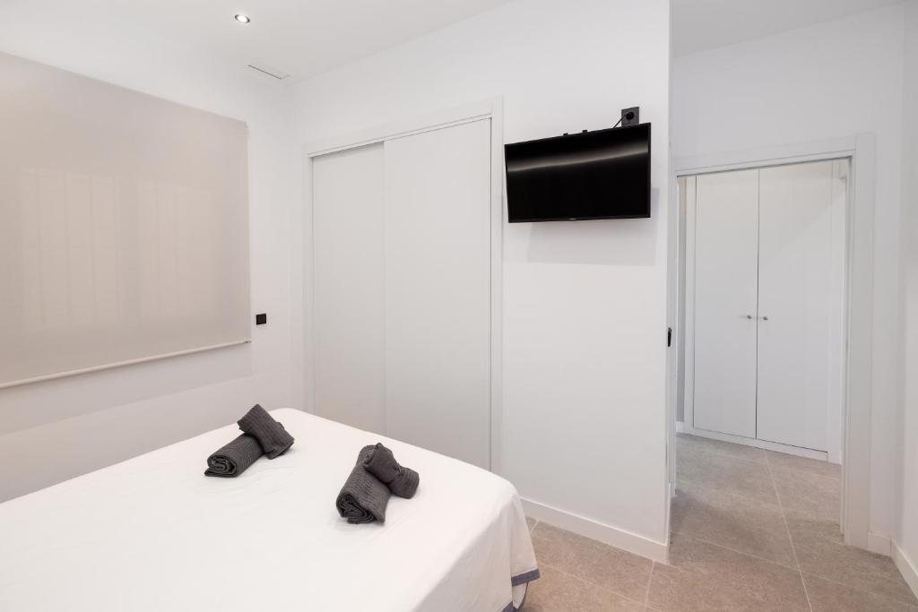 Apartamentos Turisticos Playa Marinsa Торе дел Мар Екстериор снимка